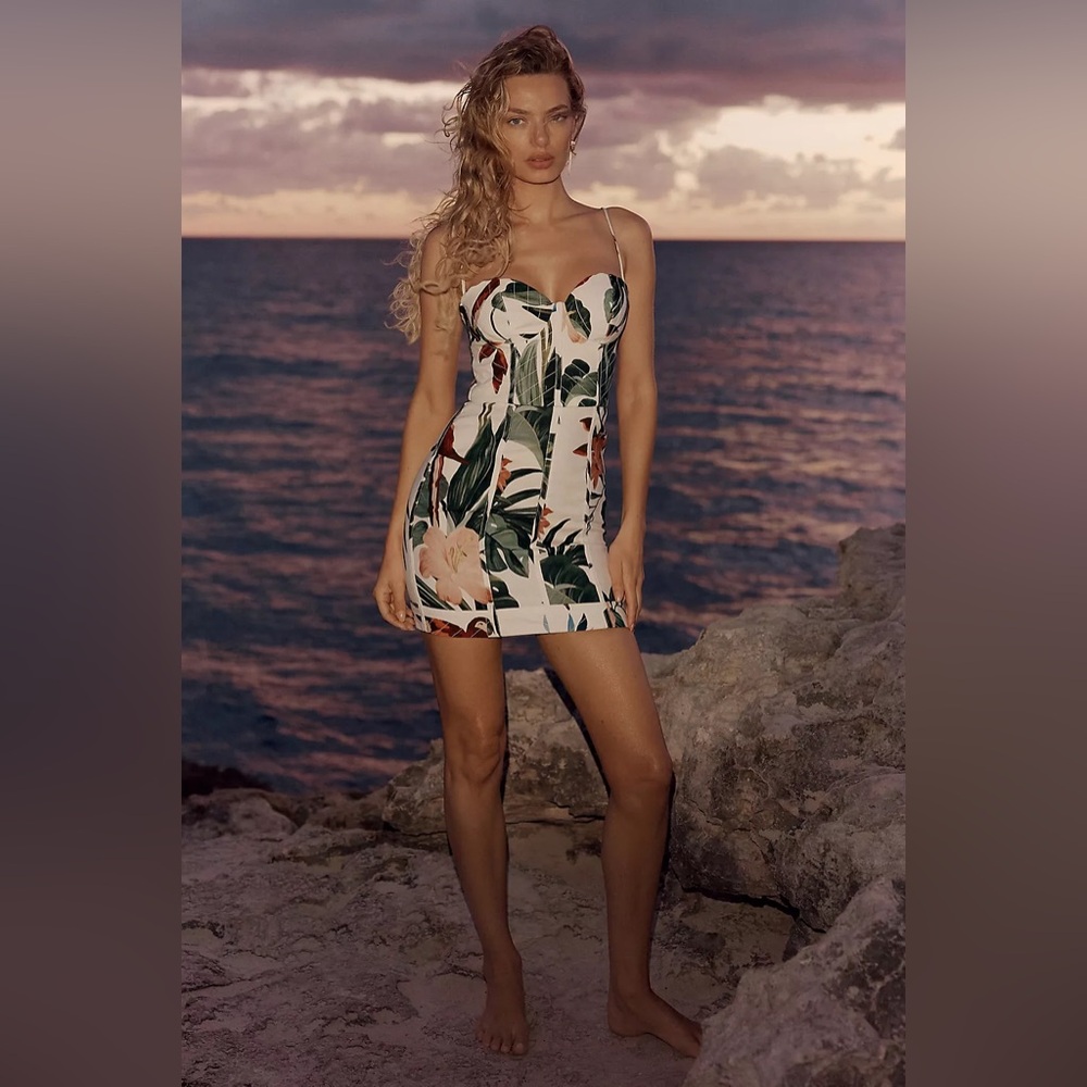 Farm Rio Midnight Macaw Fiesta Off-White Sleeveless Flower Mini Dress in size S